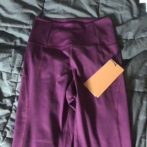 NWT Girlfriend Collective XS Leggings